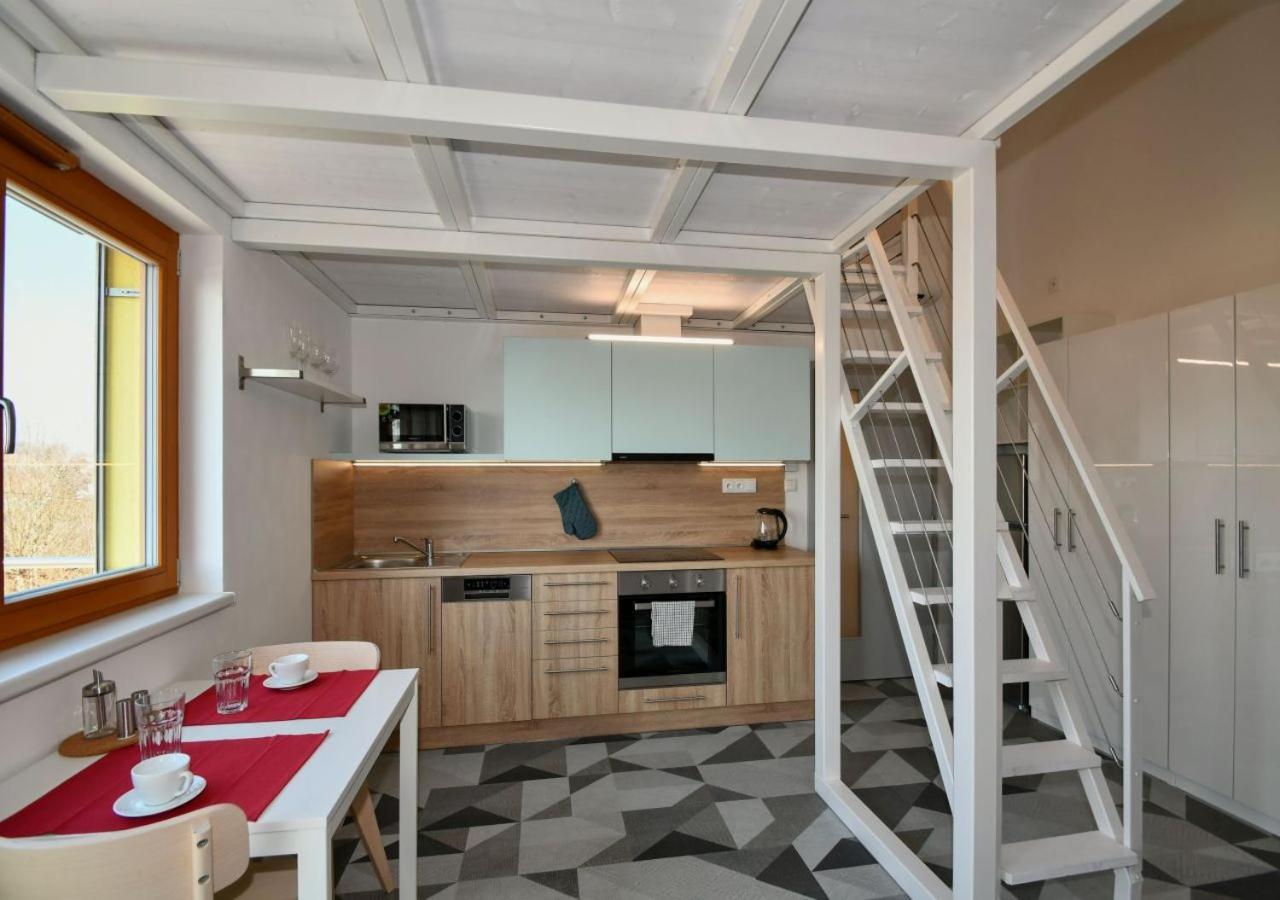 Efi Residence Holzova 28 Брно Екстер'єр фото